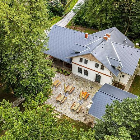 Отель Vyletni Restaurace Rudolfov Йиндржихув-Градец Экстерьер фото